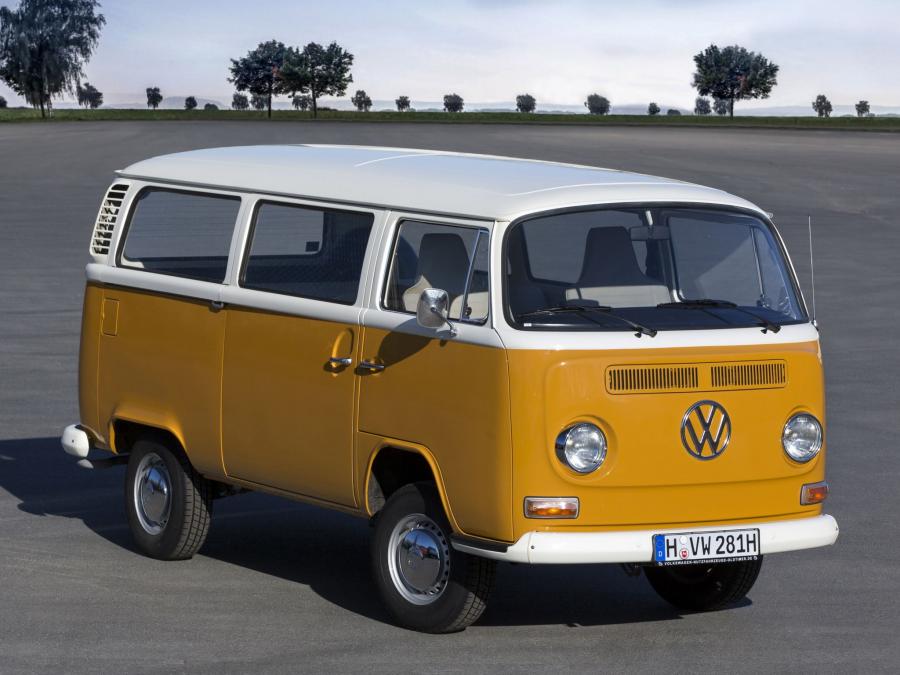  Volkswagen T2 Bus 1967 года  (фото 6 из 16)